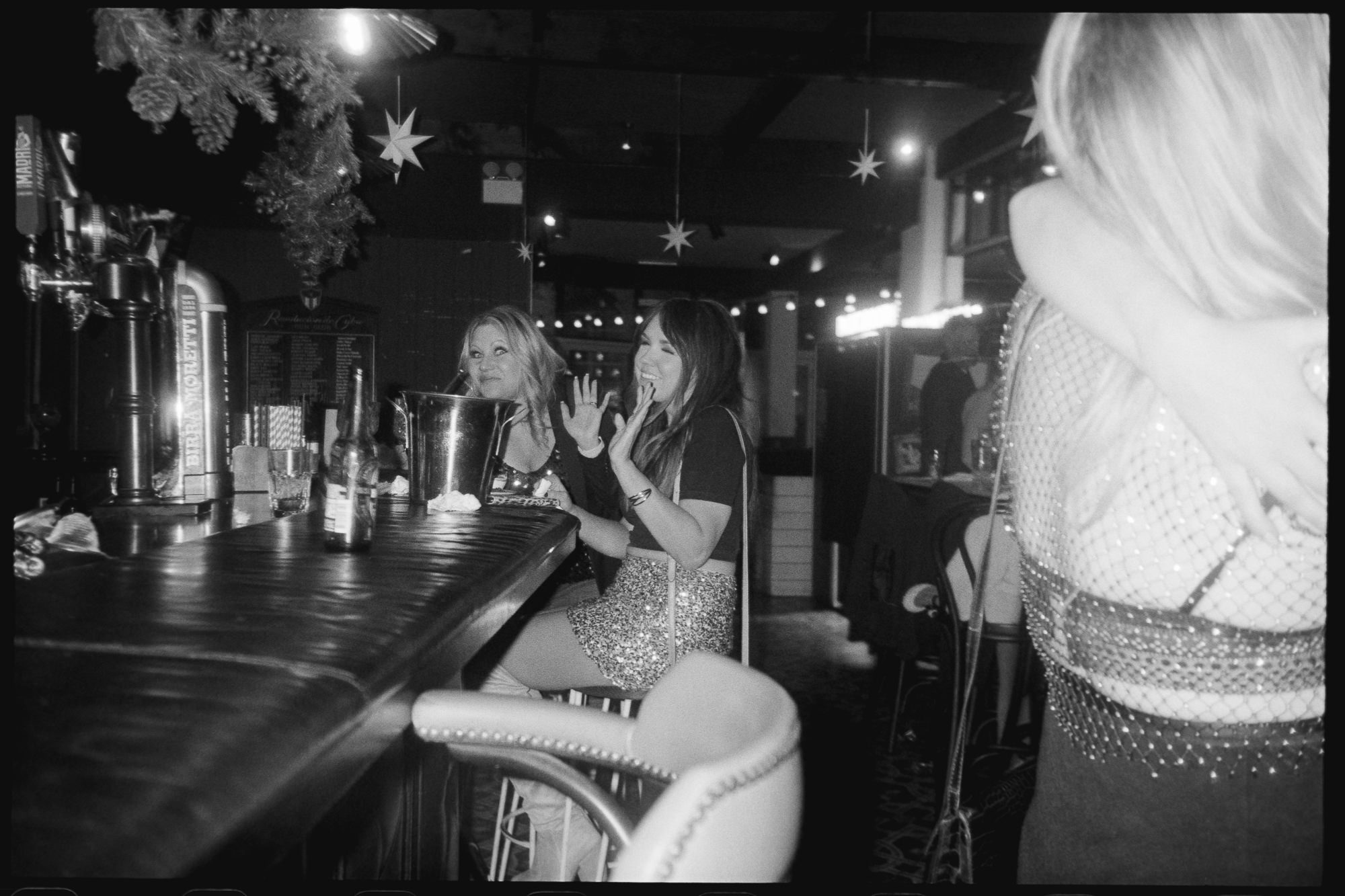 SOUTH WALES WEDDING PHOTOGRAPHERS VIDEOGRAPHERS CHRISTMAS PARTY 2023 ON FILM 013 SOUTH WALES WEDDING PHOTOGRAPHERS VIDEOGRAPHERS CHRISTMAS PARTY 2023 ON FILM 013